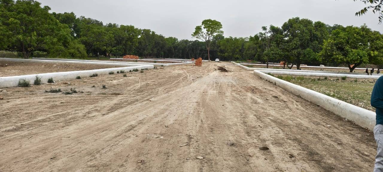 Residencial Plot for Sell in SCR City phase -6, Mohan Road, Lucknow